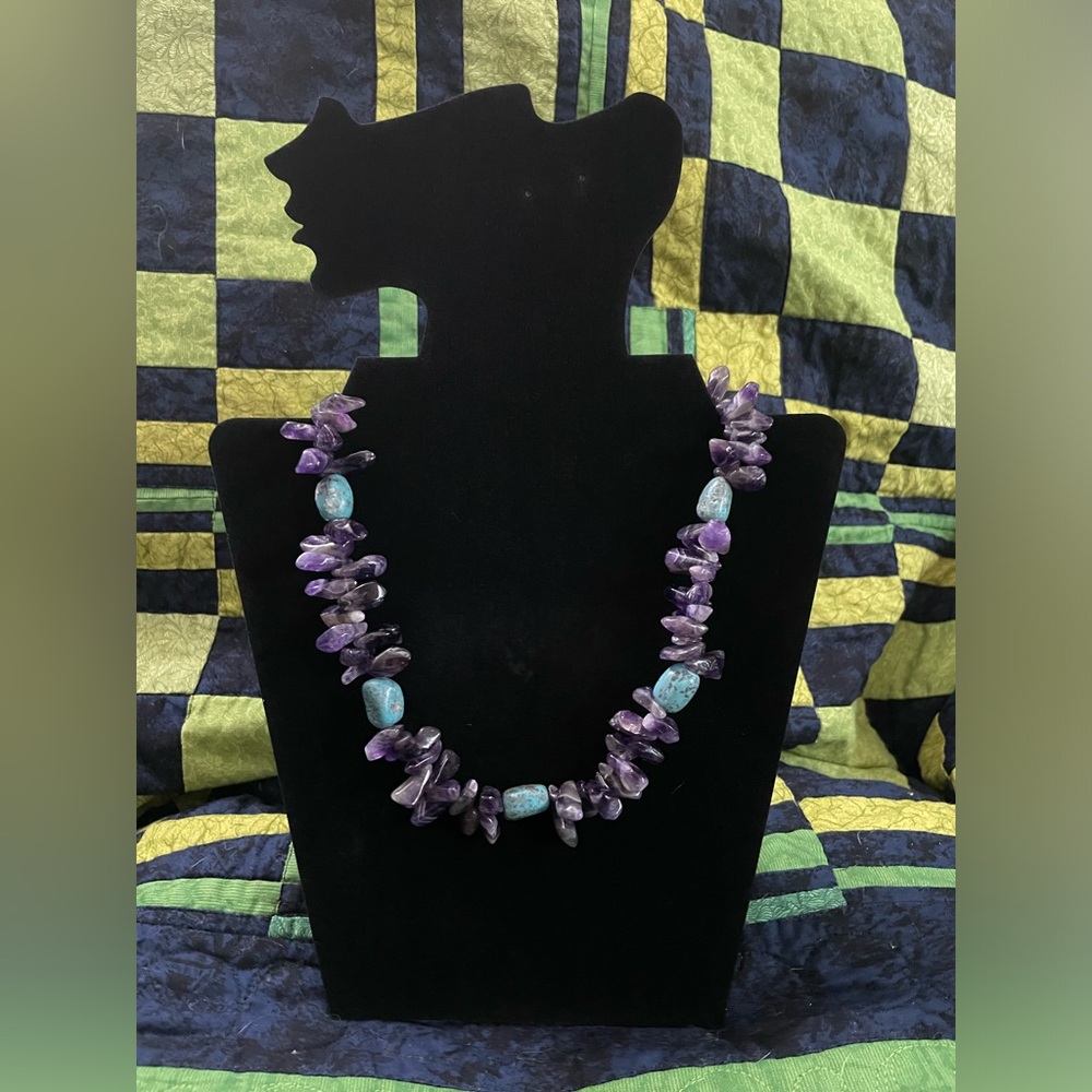 Chevron amethyst necklace ~16-17 inches